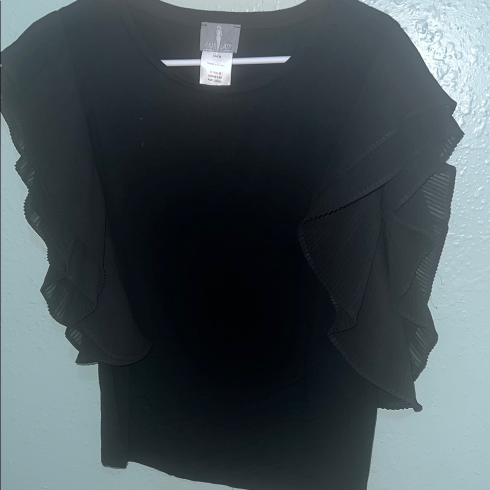 Chic Black Ruffled Short Sleeve Blouse